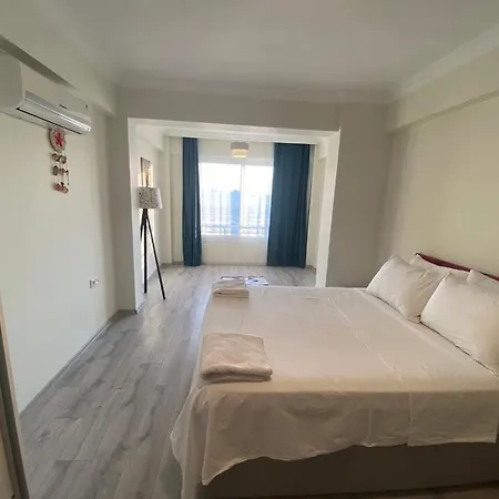Azize Apartment